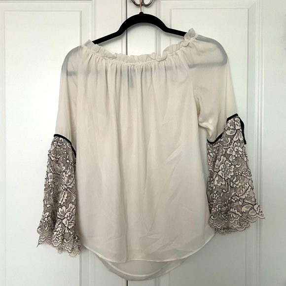 Bell sleeve off the shoulder shirt with lace detail - Picture 2 of 3